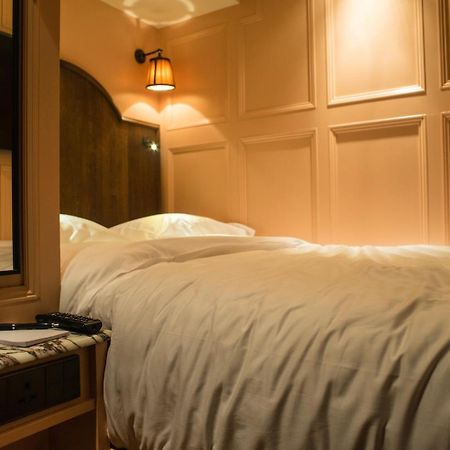 Mimi'S Hotel Soho London Room photo